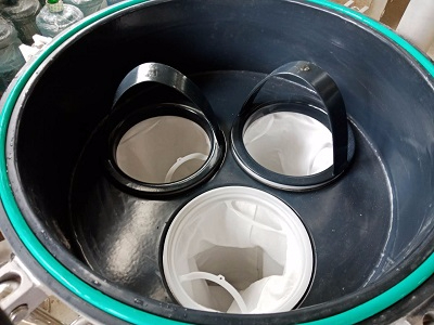 噴四氟多袋式過濾器XYDL-3P2S